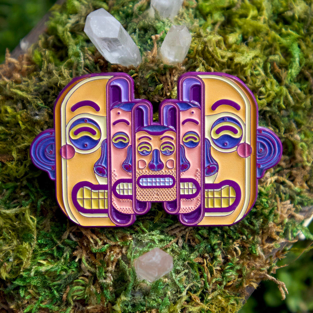 Face Off Augmented Reality Pin x Mister Thoms